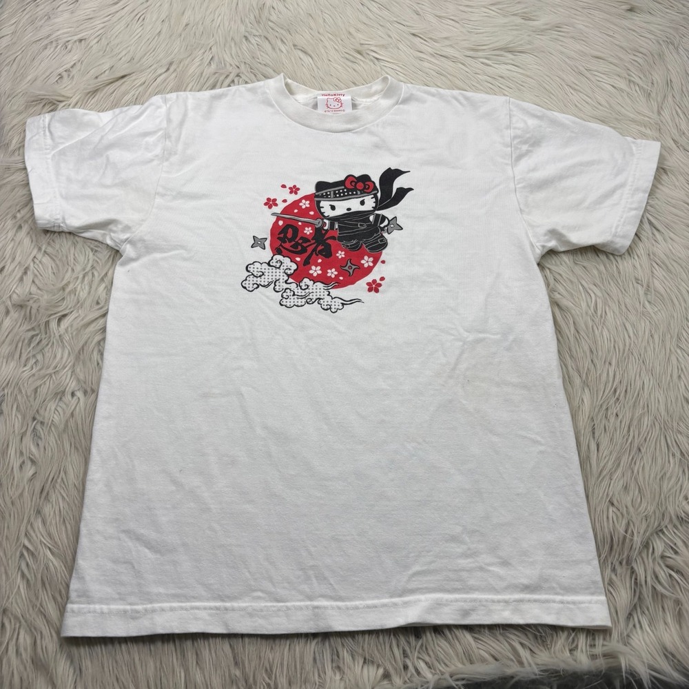 2010 Hello Kitty‎ Men's Unisex S White Ninja Samurai Graphic Tee Japan Sakura